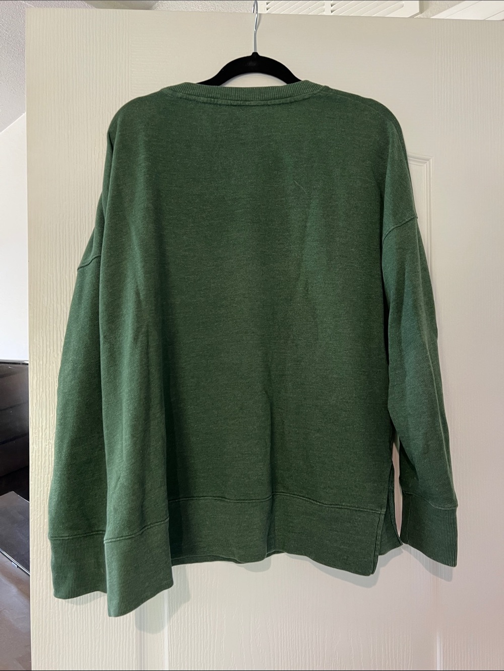 Time and Tru Olive Crewneck Sweatshirt - Picture 3 of 4